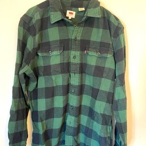 Levi’s plaid flannel.